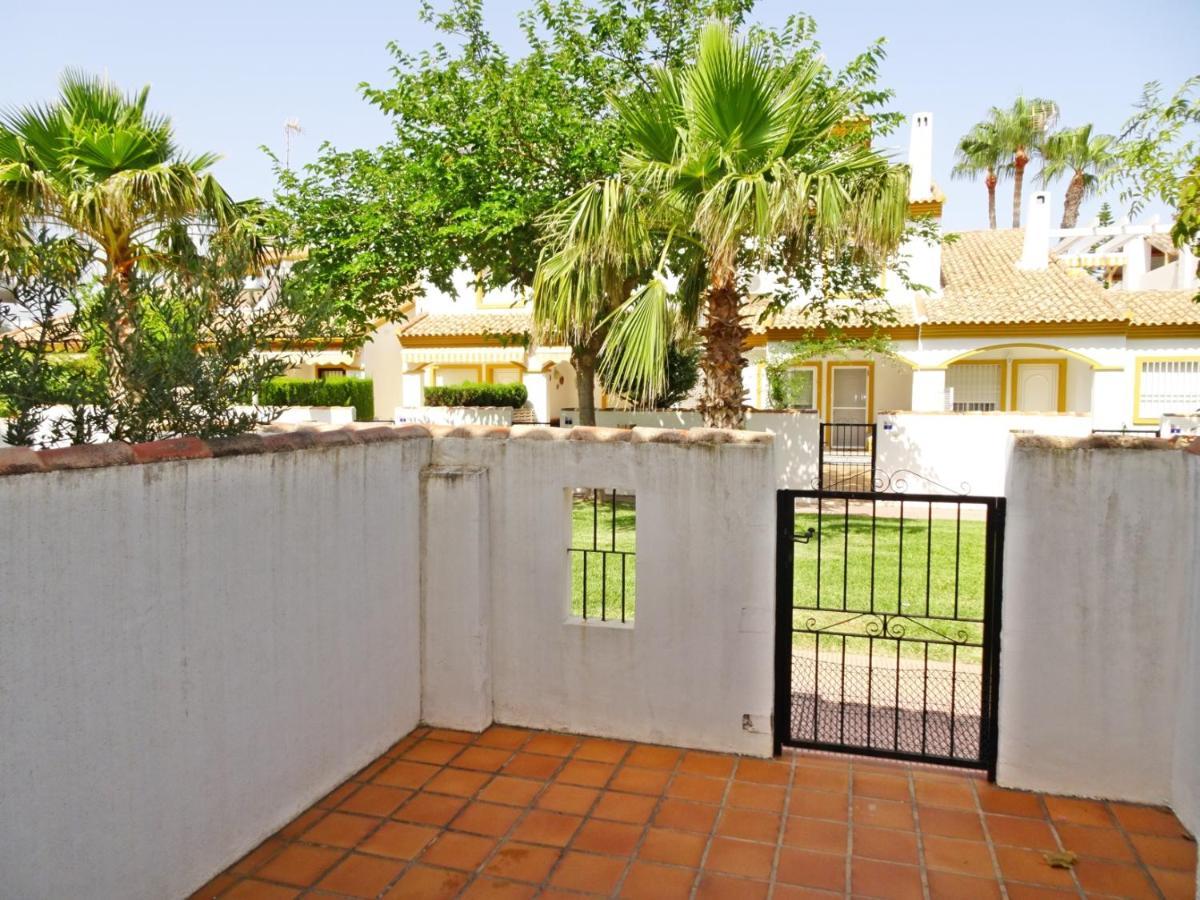 Апартаменты La Playa Oliva - Casa 20 Alquiler Solo Familias Экстерьер фото